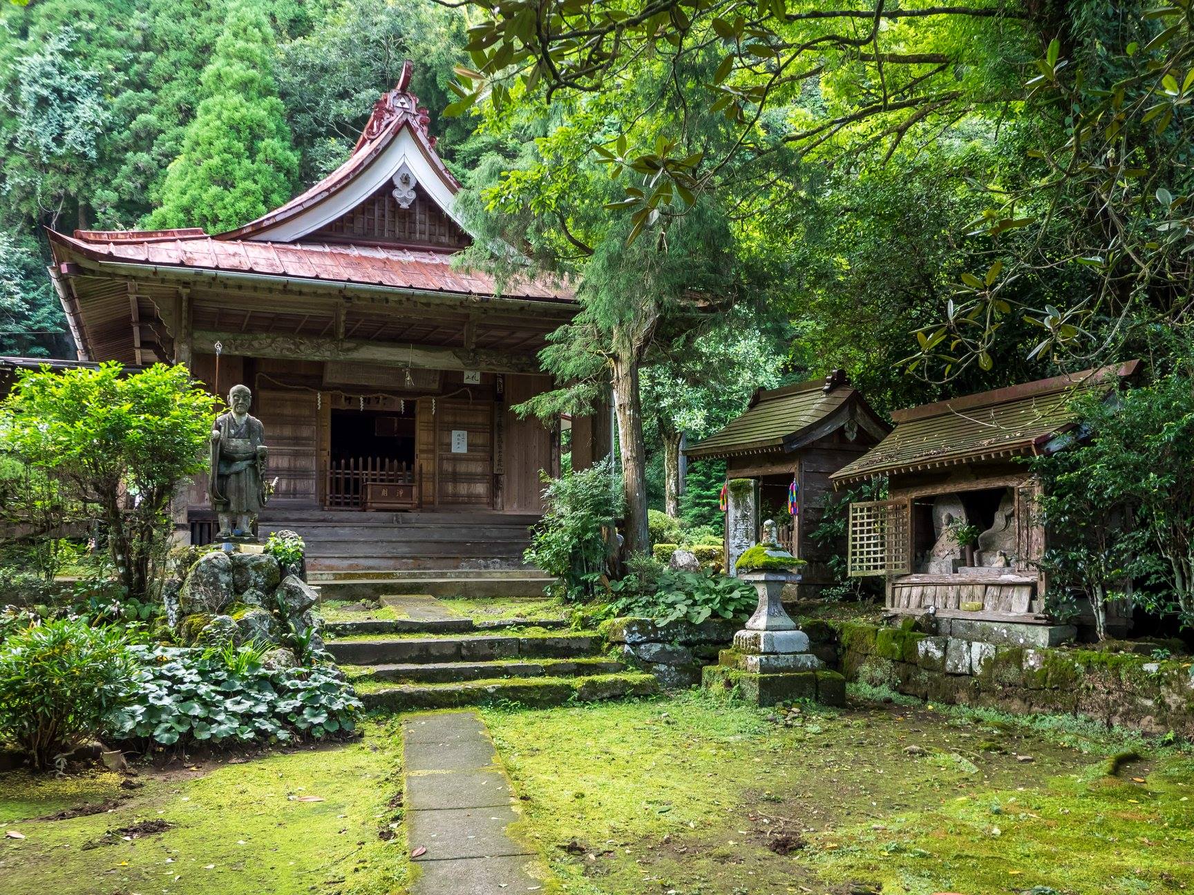 立護山満願寺