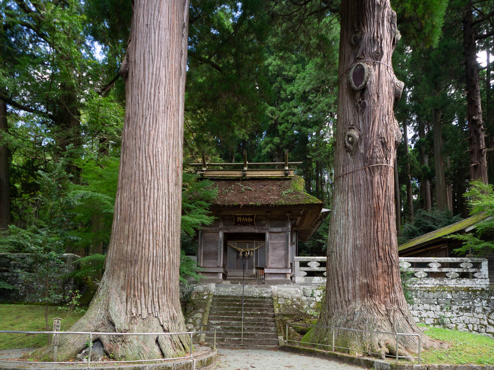 鉾納社（宝来吉見神社）